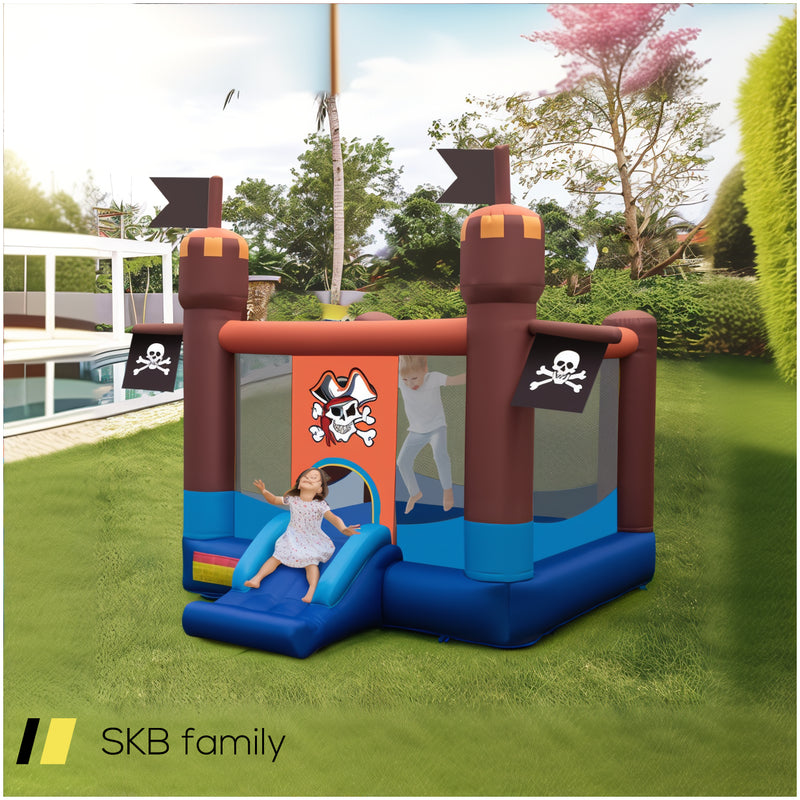 Pirate-Themed Inflatable Bounce Castle With Large Bounce Area Without Blower 240515-229079